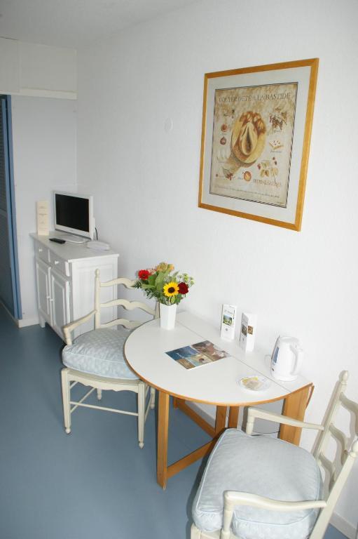 Residence Les Grands Pins Gréoux-les-Bains Szoba fotó